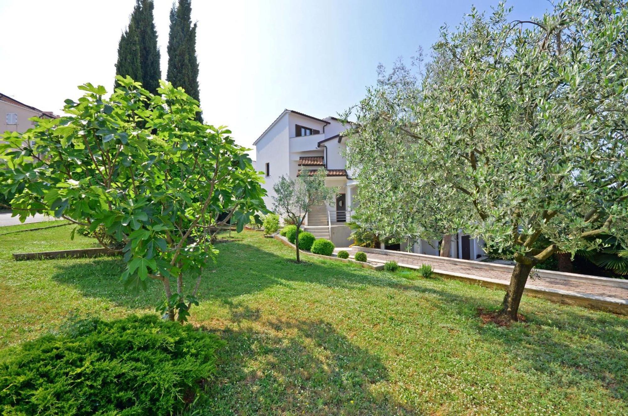 Apartments Gloria Vrsar Luaran gambar