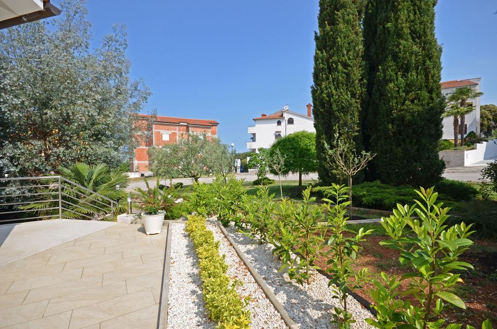 Apartments Gloria Vrsar Luaran gambar