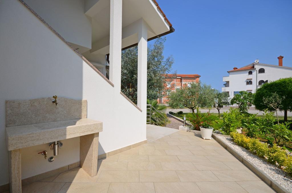 Apartments Gloria Vrsar Luaran gambar